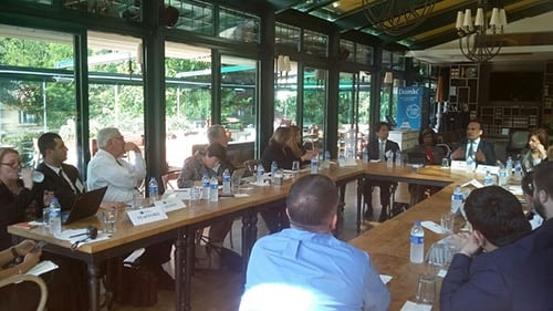 Özgürlüğü Savunmak. Adaleti Takip
 - 6