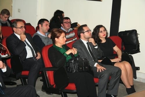 Toplumsal Olaylara Müdahalelerde İnsan Hakları Ve Sağlık Hakları İhlalleri

 - 3