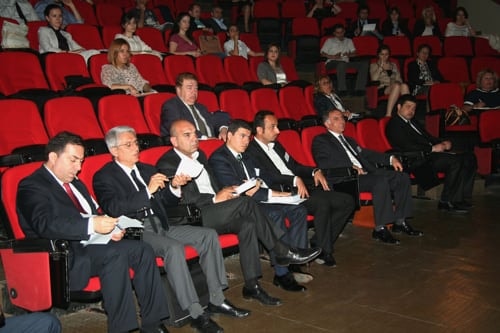 Sosyal Ağlar Ve İnternet Özgürlükçü Anlayışla Düzenlenmeli
 - 2