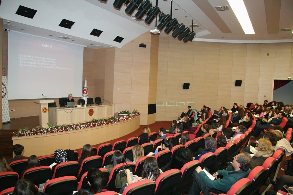 Kadın Hakları ve Aile İçi Şiddet Konulu Sertifika Programı Devam Ediyor - 52