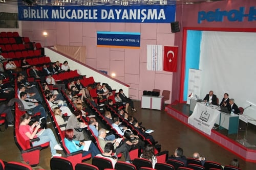 Sosyal Ağlar Ve İnternet Özgürlükçü Anlayışla Düzenlenmeli
 - 16