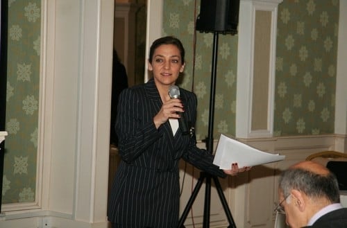 Yabancılar Ve Uluslar Arası Korumaya İlişkin Adli Yardım Görevi Alacak Avukatlara İçin Sertifika Programı Düzenlendi

 - 1