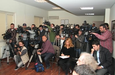 Kocasakal, “Basılmamış Kitaba Ve Avukata Baskını Ve Baskıyı Kınıyoruz”

 - 12