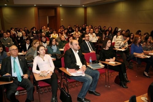 Tüketici Hukukunda Ayıplı Hizmet
 - 23