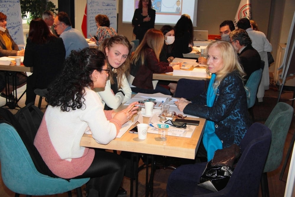 Avukatlara Mentorluk Eğitimi Verildi - 16