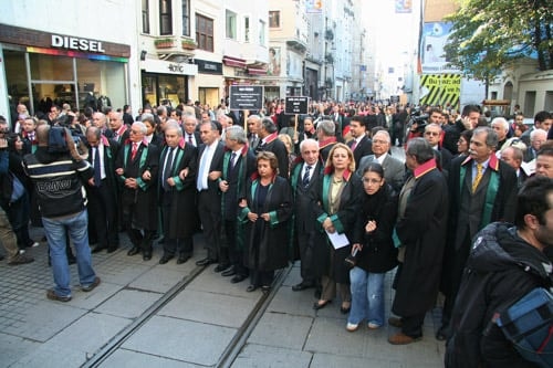 Barolar “Yargıya Ve Ülkeye Sahip Çıkma” Yürüyüşü Yaptılar - 50