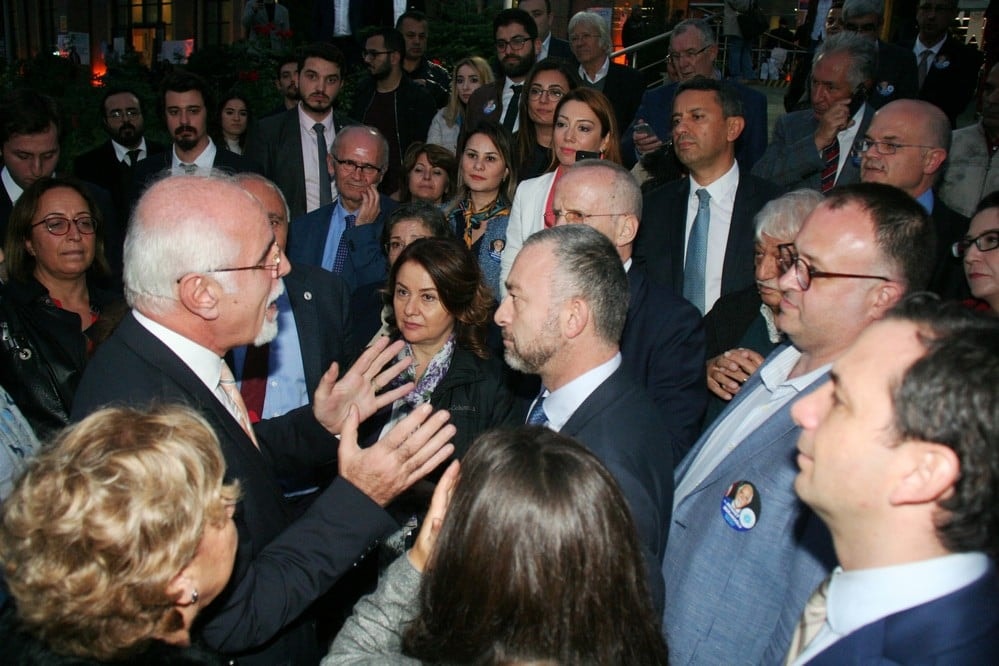 Başkan Durakoğlu Güven Tazeledi - 627