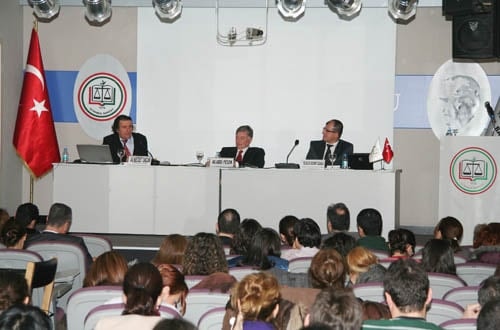 Yeni Sendikalar Ve Toplu İş Sözleşmesi Kanunu Paneli

 - 44