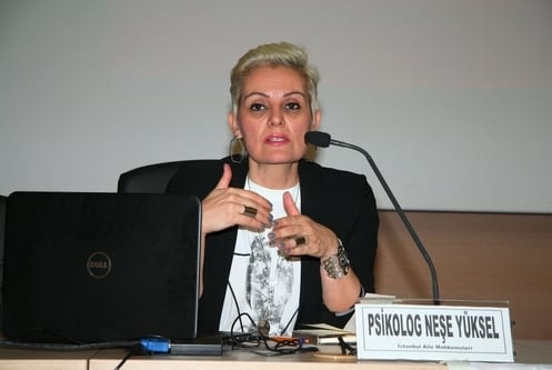 Kadın Hakları Ve Aile İçi Şiddet” Konulu Sertifika Programı Devam Ediyor - 15