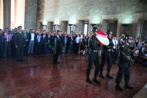 Yeni Adli Yıl Görkemli Bir Alternatif Açılış Töreniyle Başladı
 - 86