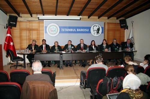 Yolsuzluk İddialarını Kapatılmış Saymak Hukuken Mümkün Değildir

 - 17