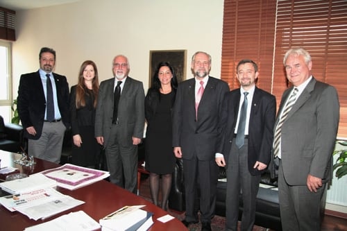 İstanbul Ve Frankfurt Baroları Arasında İşbirliği Sözleşmesi İmzalandı

 - 8