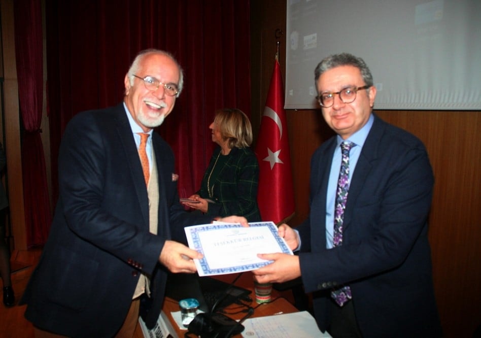 İnsan Hakları Onurlu Yaşamak İçin Gereklidir - 13