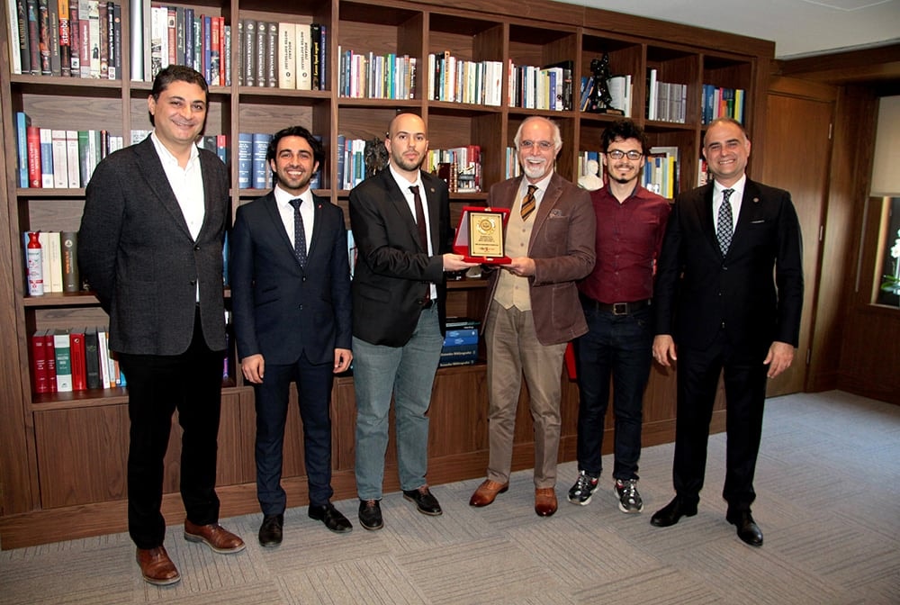 İstanbul Barosu Satranç Takımından Baro Başkanı ve Yönetim Kurulu Üyelerine Ziyaret