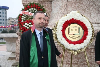 5 Nisan Avukatlar Gününü Kutlamıyoruz

 - 10