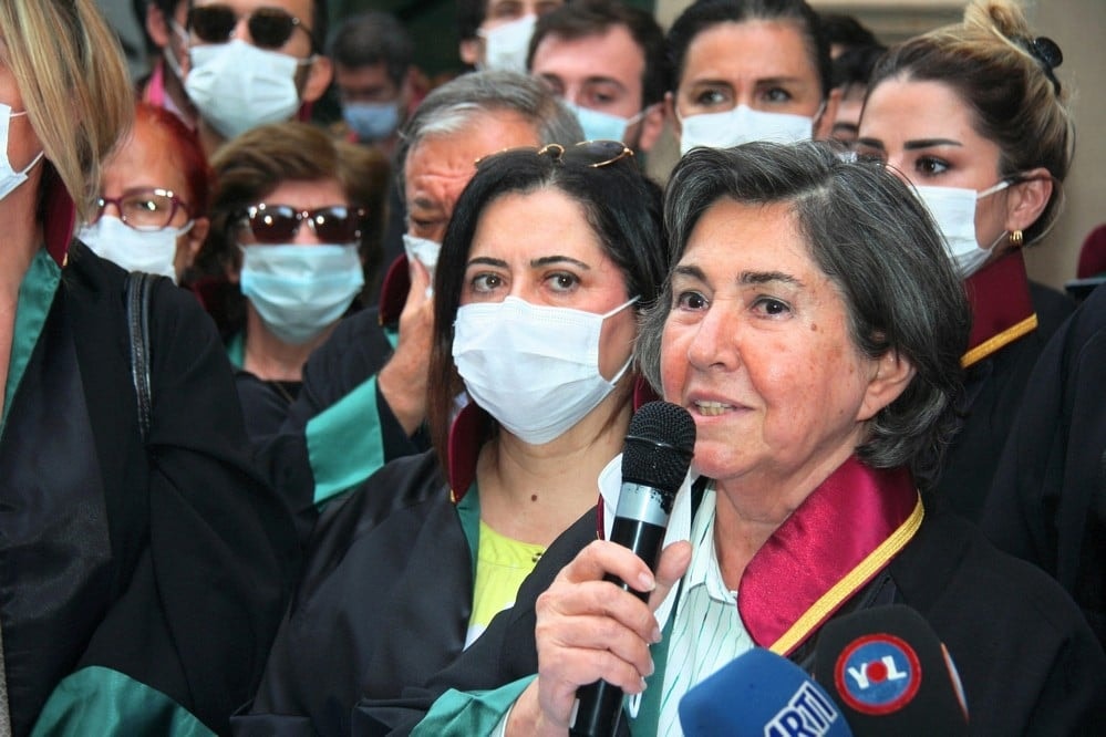 İstanbul Barosu Avukatları Destek Nöbetinde… - 4