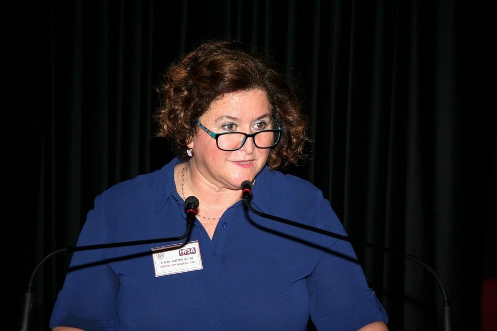 Hukuka Felsefi ve Sosyolojik Bakışlar VIII - 5