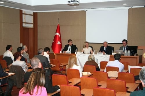 Enerji Piyasalarında Üretici Ve Tüketici Sorunları Iı
 - 13