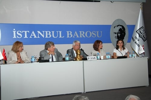 Başkan Kocasakal, Baro Meclisinde Yönetim Kurulu’Nun Çalışmalarını Anlattı

 - 10