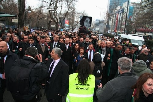 Polis Devleti Değil Hukuk Devleti

 - 63
