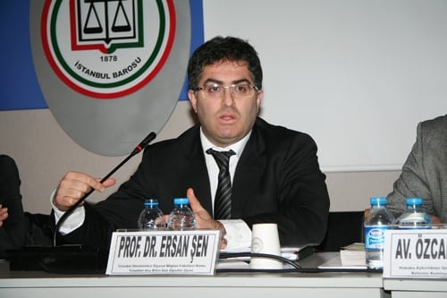 Özel Hayatın Gizliliği Temel Hakların En Kırılganıdır - 11