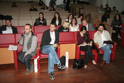 Mülteci Ve Sığınmacıların Sorunları

 - 64