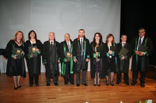 Mesleklerinde 25, 30, 35 Yılını Tamamlayan Meslektaşlarımıza Plaket Verildi - 31