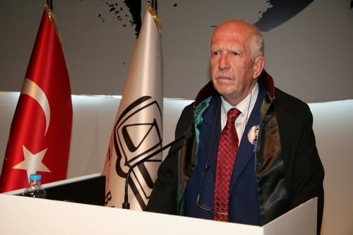 Ümit Kocasakal İstanbul Barosu Başkanlığına Yeniden Seçildi 

 - 190