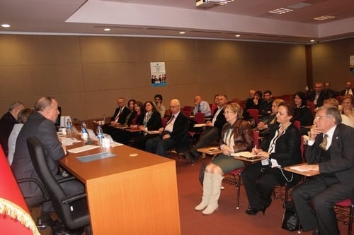 92. Yıldönümünde Devrim Yasaları
 - 17