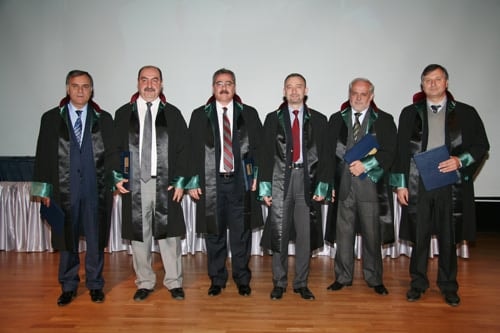 Mesleklerinde 25, 30, 35 Yılını Dolduran Toplam 693 Meslektaşımıza Plaket Verildi
 - 43