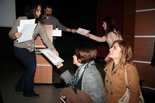 Kadın Hakları Ve Aile İçi Şiddet” Konulu Sertifika Programı

 - 72