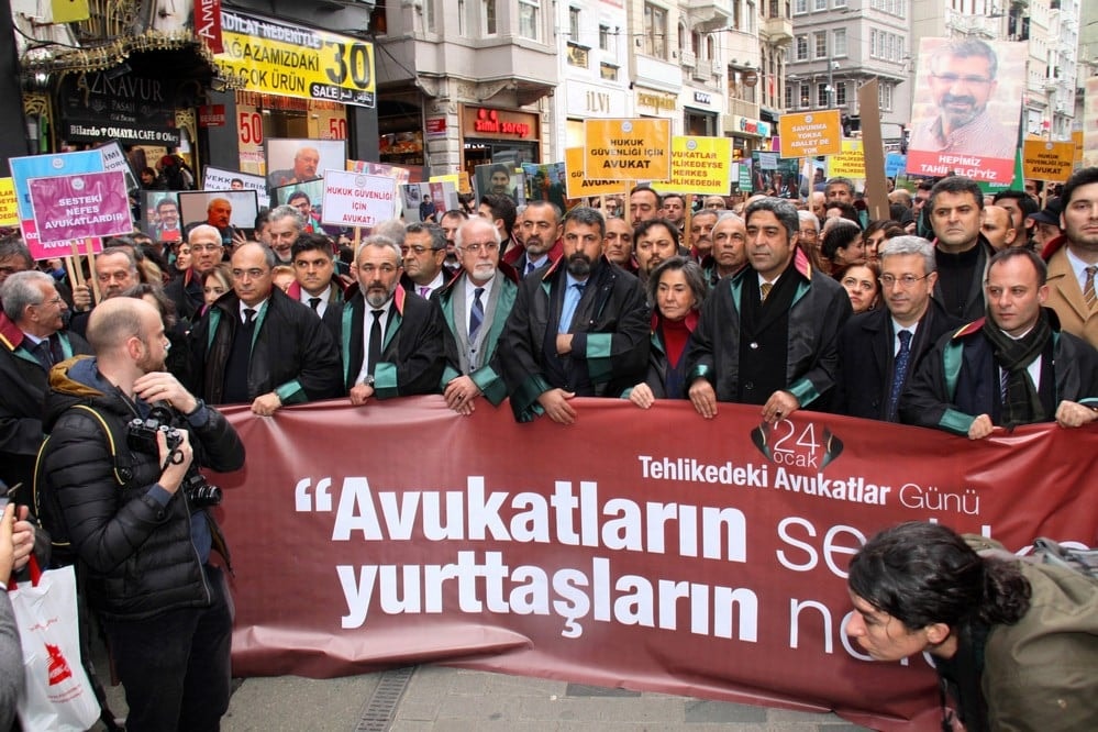 24 Ocak Tehlikedeki Avukatlar Günü - 37