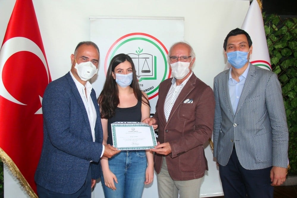 CMK ve Spor Hukuku Eğitimin Tamamlayanlara Sertifika Verildi - 48