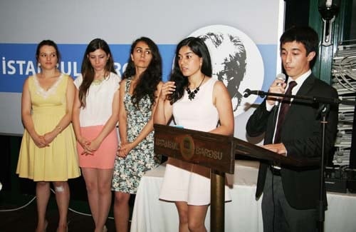 İstanbul Barosu Dış İlişkiler Merkezi İle Avrupa Genç Hukukçular Derneği 10. Hukuk Yaz Okulu Kutlaması Yapıyor
 - 15