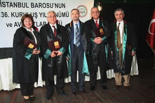 Hukuk Devleti Tesis Edilene, Yargı Bağımsız Olana Kadar, Bedeli Ve Pahası Ne Olursa Olsun Bu Mücadeleyi Birlikte Sürdüreceğiz - 361