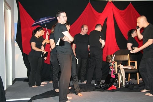 İstanbul Üzerine Şiirli Bir Oyun Denemesi - 10