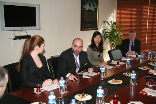 İngiliz Heyet Baromuzu Ziyaret Etti

 - 6