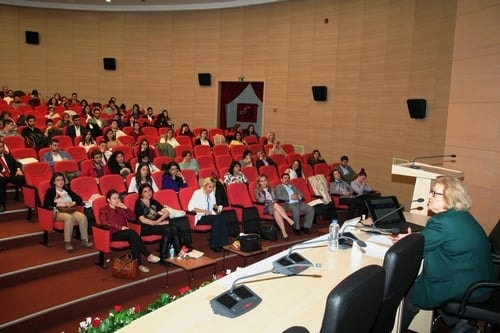 Kadın Hakları Ve Aile İçi Şiddet” Konulu Sertifika Programı Devam Ediyor
 - 36