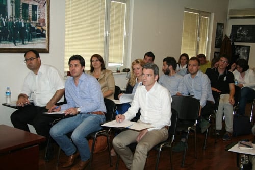 Batı Trakyalı Türk Avukatlara Aihm Eğitim Semineri Verildi

 - 7