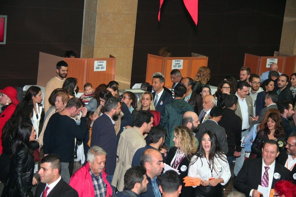 Başkan Durakoğlu Güven Tazeledi - 527