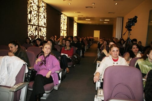 “Kadın Hakları Ve Aile İçi Şiddet” Konulu Sertifika Programı

 - 25