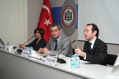 Özel Hayatın Gizliliği Temel Hakların En Kırılganıdır - 16