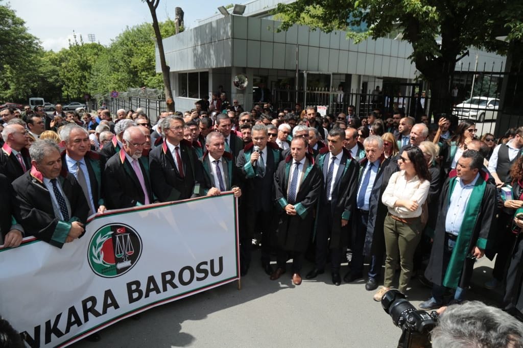 Baro Başkanına Saldıran Yargıç ya da Tuz Koktu - 4