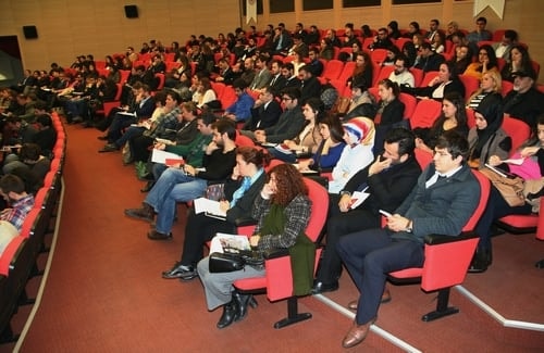 Kadın Hakları Ve Aile İçi Şiddet” Konulu Sertifika Programı Devam Ediyor
 - 13