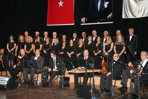 İlkbahar Konseri Coşturdu
 - 6