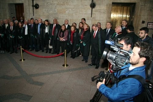 İstanbul Barosu Heyeti Anıtkabir’De Ata’Nın Huzurunda

 - 49