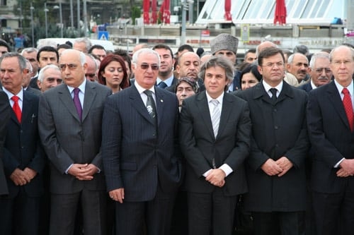 Atamızı Anıyoruz

 - 4