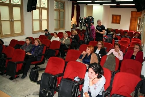 Şiddeti Önleme Yollarından Biri Olan Toplumsal Cinsiyet Eşitliği Eğitimi İçin Milli Eğitim Bakanlığına Çağrı Yapıldı
 - 8