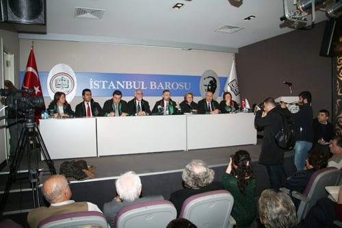 Avukata Yönelik Tüm Baskılara Karşı Meşru Savunma Hakkımızı Kullanacağız - Video
 - 11