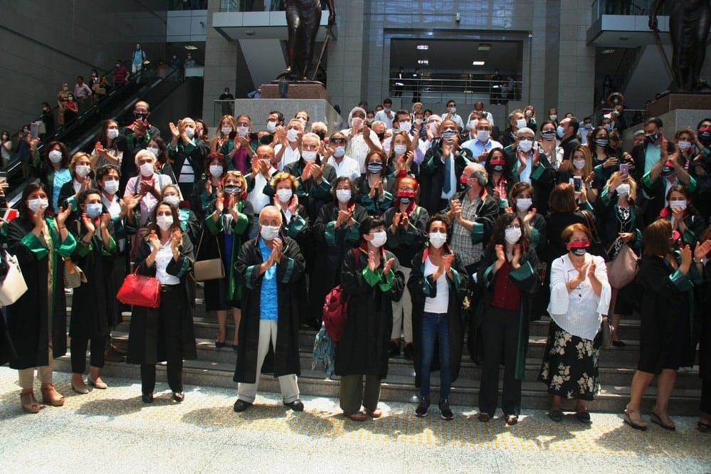 Avukatların Direnişi Sürüyor - 25